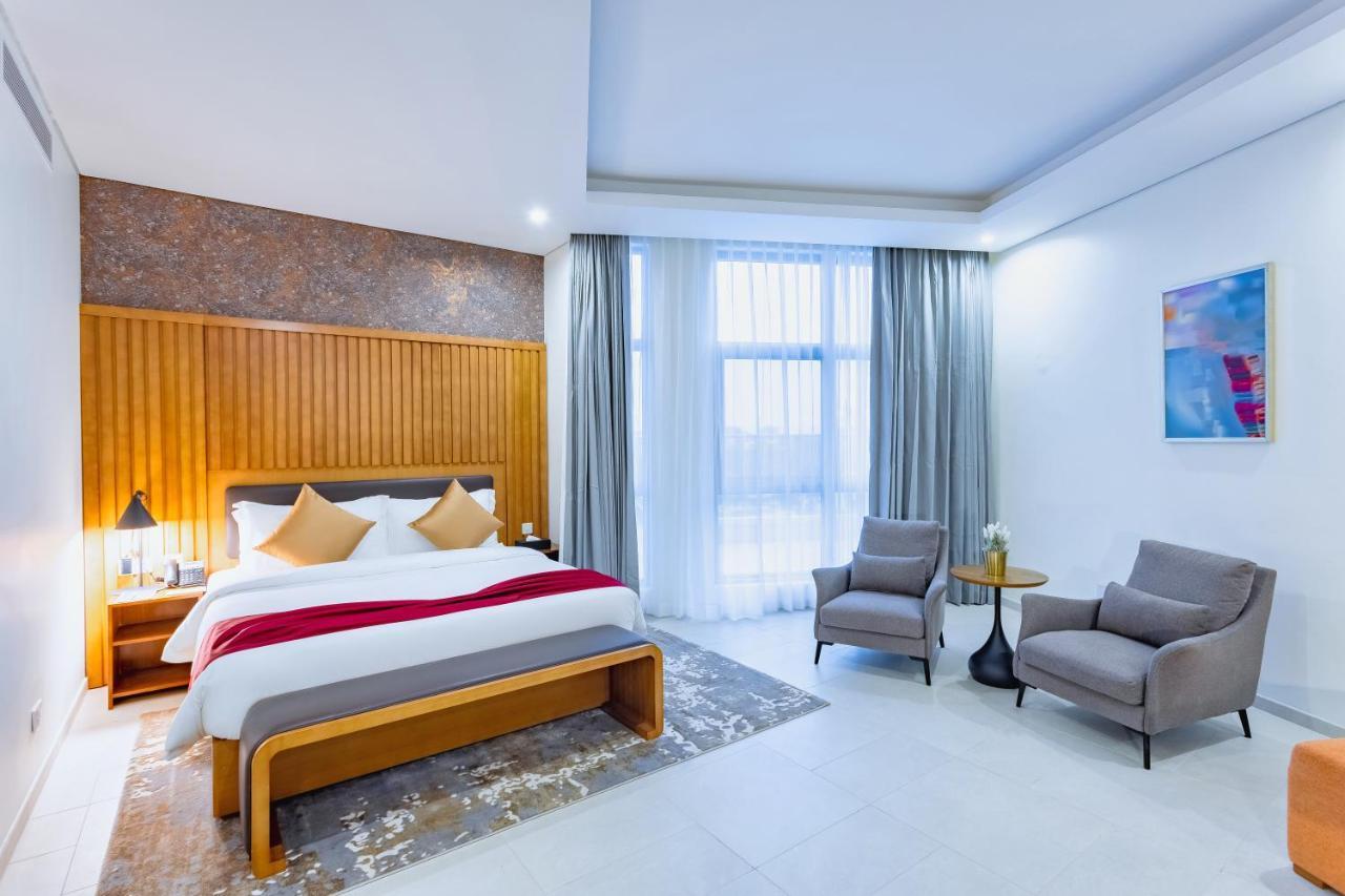 Alisa Hotel Tema Buitenkant foto